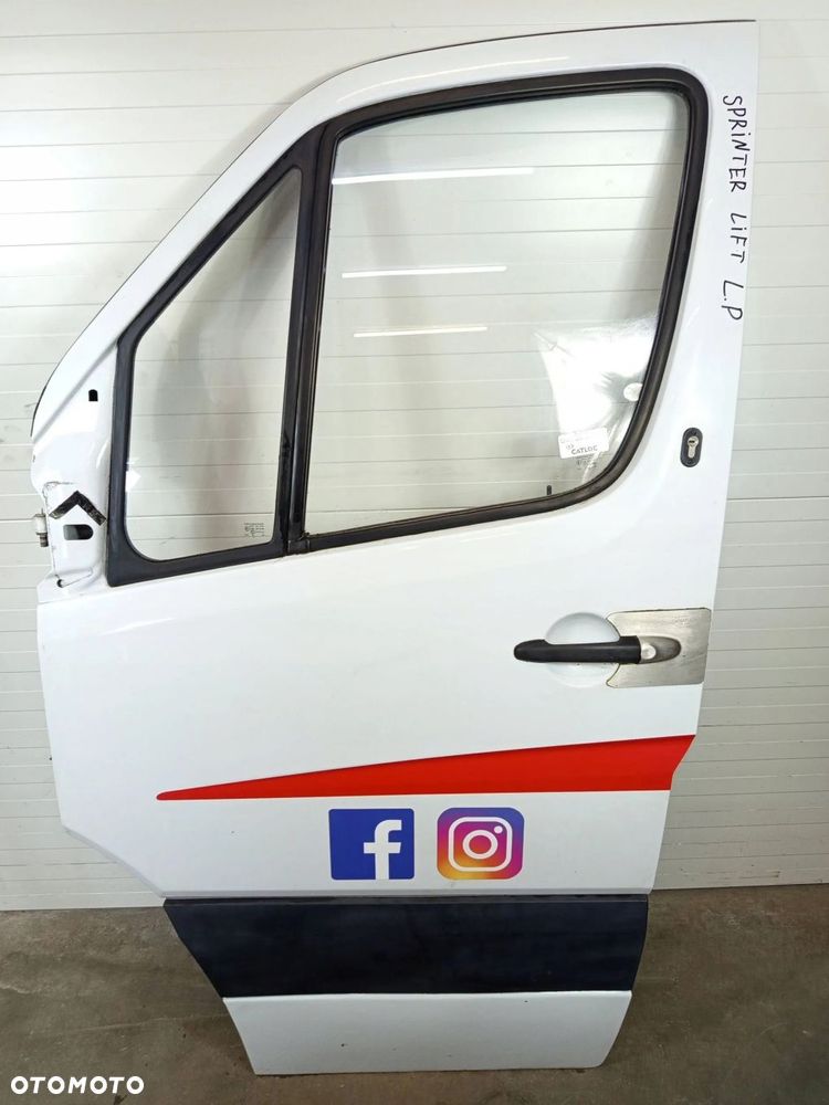 DRZWI LEWY PRZÓD LEWE PRZEDNIE MERCEDES SPRINTER W906 9147 - 1