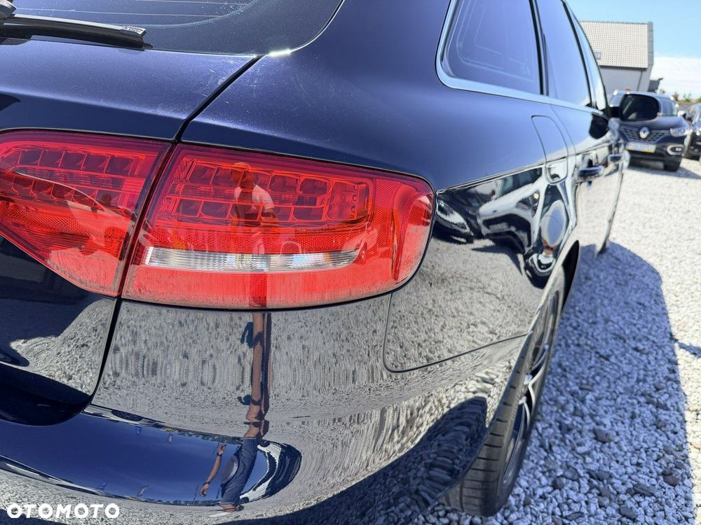Audi A4 Avant 2.0 TDI DPF Attraction - 10