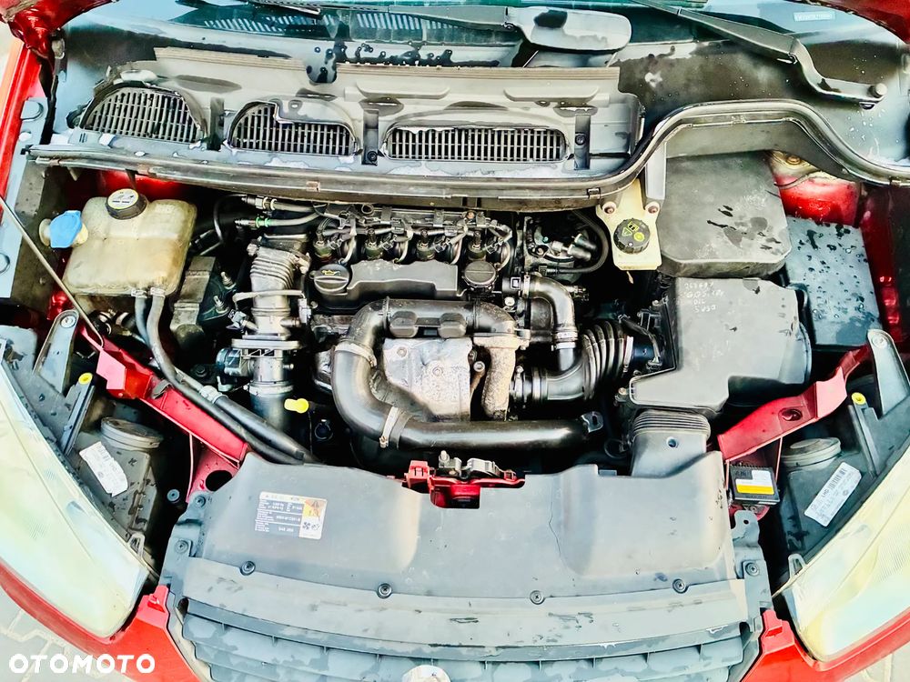 Ford C-MAX 1.6 TDCi Style+ - 19