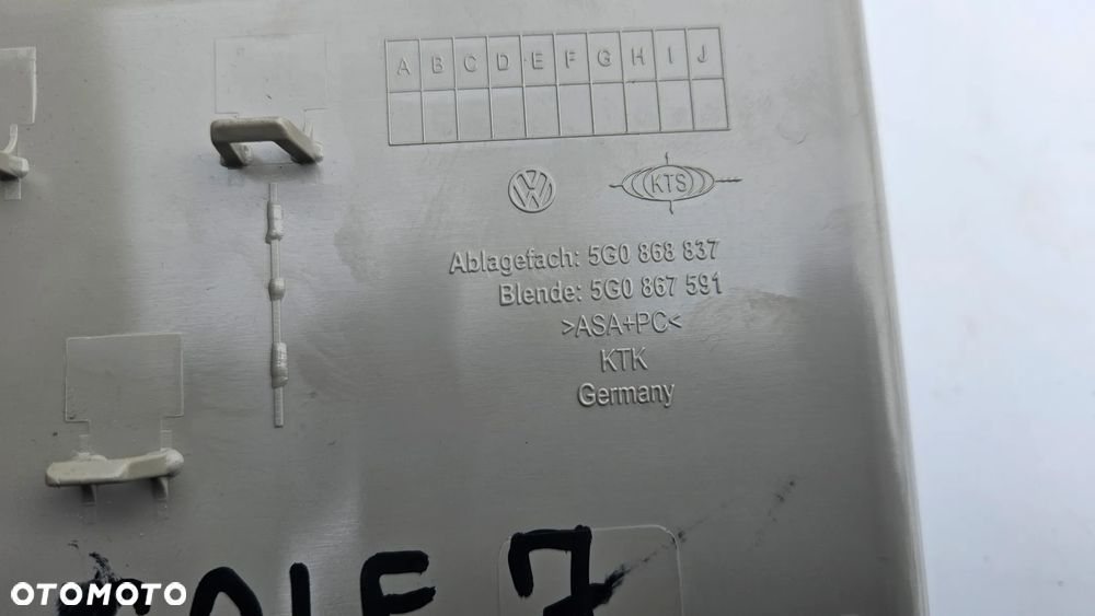 VW Golf 7 VII 5G Lampa podsufitki Podświetlenie kabiny kierowcy 5G0868837 - 8