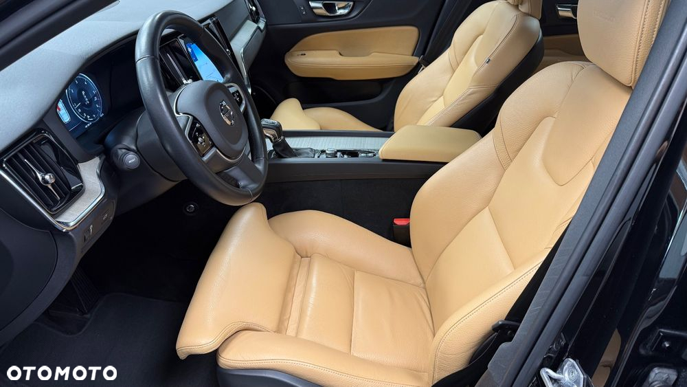 Volvo V60 D4 Inscription - 3