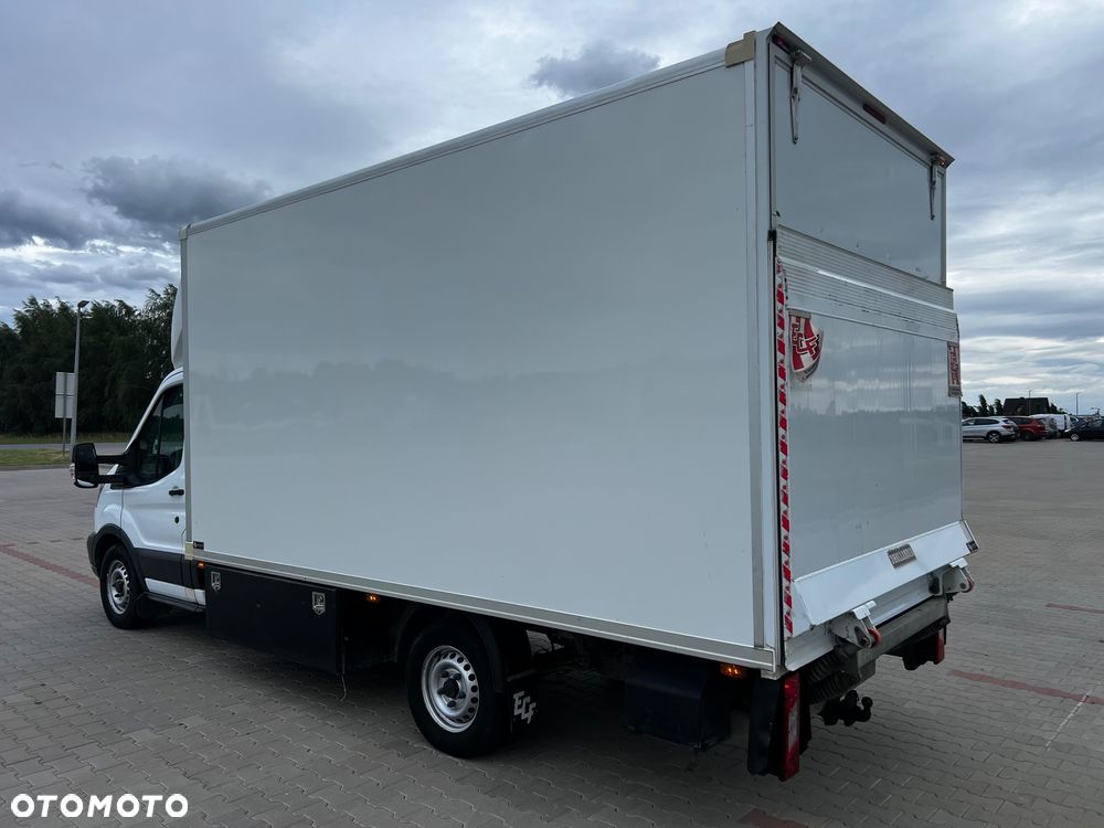 Ford Transit - 6