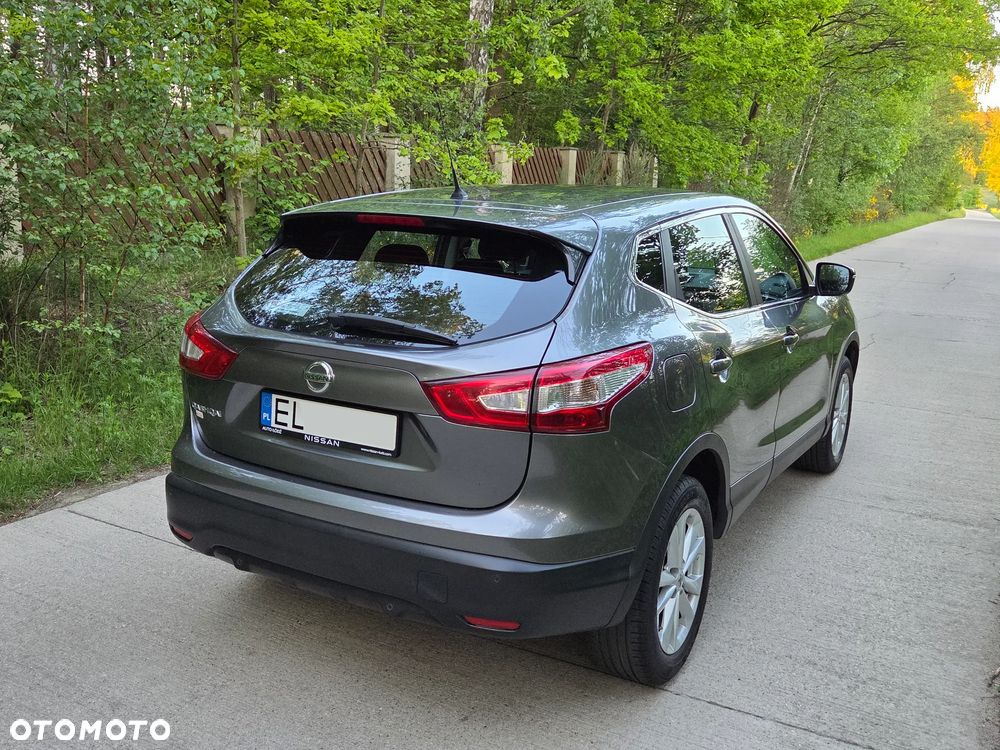 Nissan Qashqai 1.2 DIG-T Acenta EU6 - 4