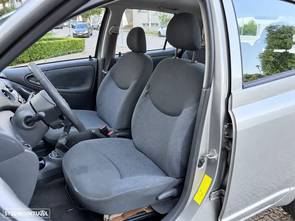 Toyota Yaris 1.0 In-Pack - 7