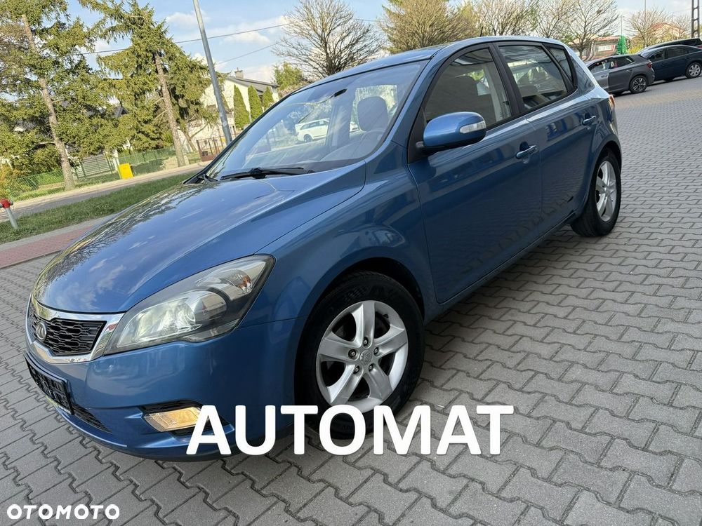 Kia Ceed - 1