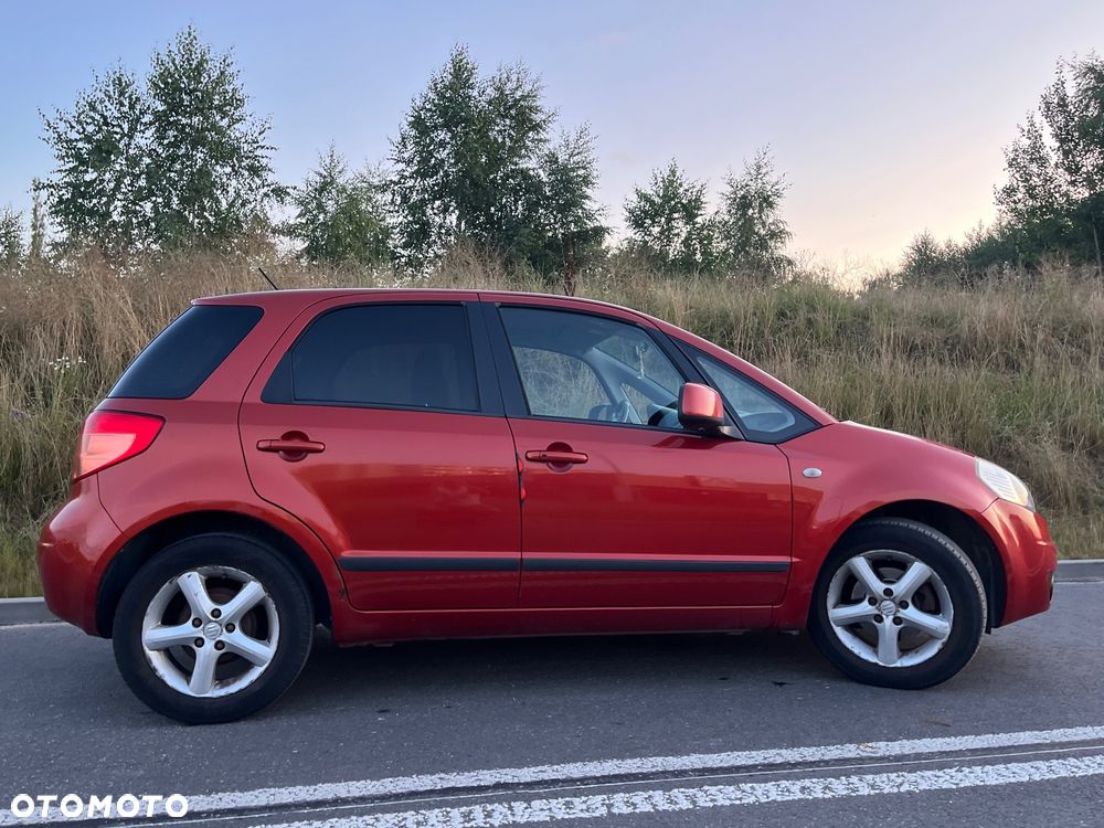 Suzuki SX4 1.6 GS / Premium - 5