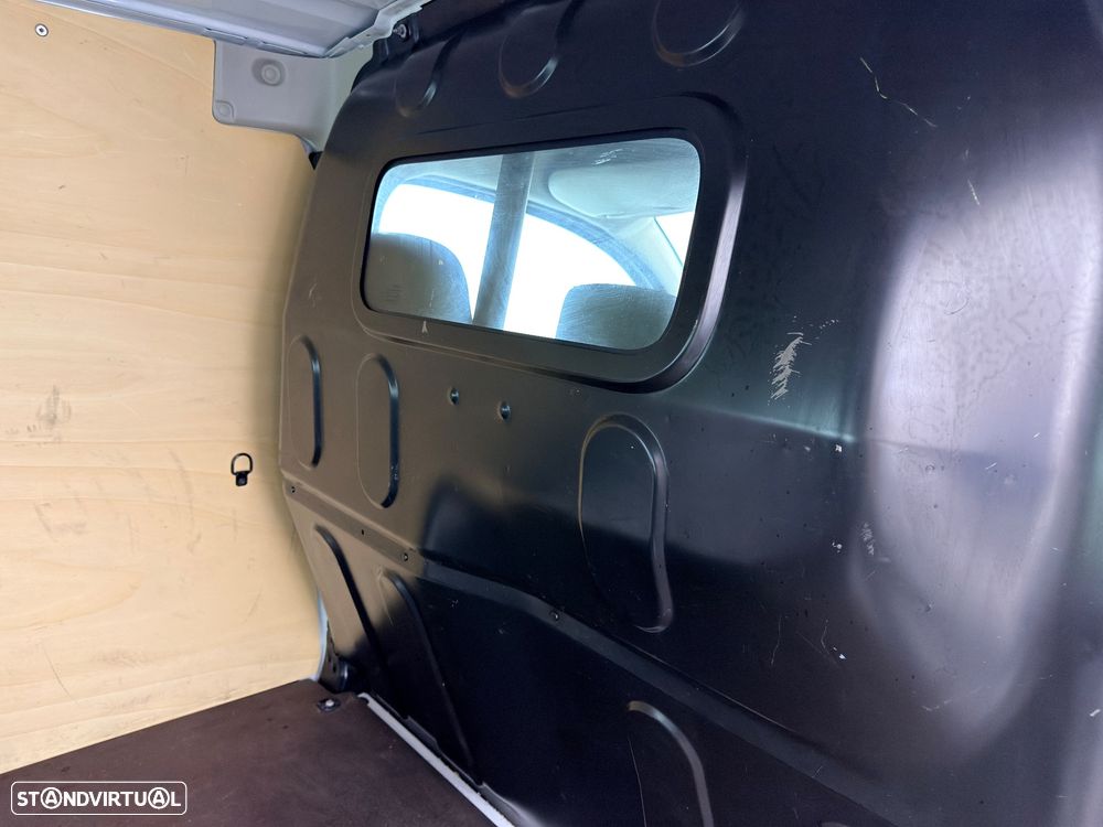Citroën BERLINGO 1,5 HDI 3 LUGARES - 20