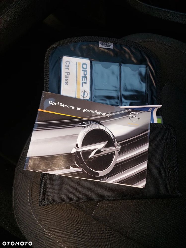 Opel Insignia 1.6 Turbo Sport - 19