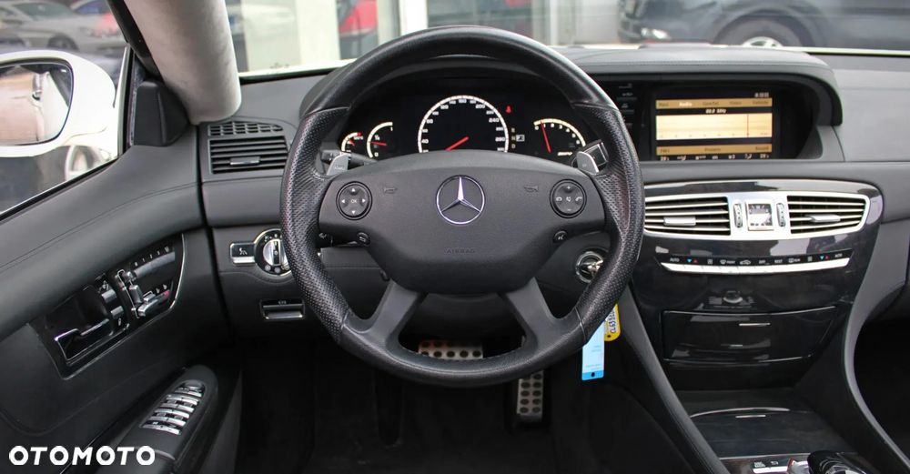 Mercedes-Benz CL 63 AMG 7G-TRONIC - 10