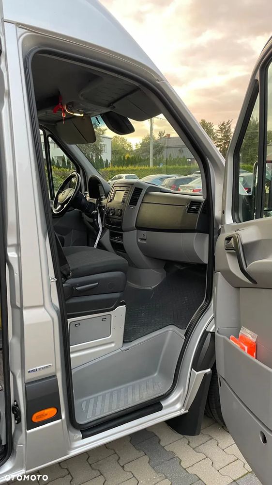 Mercedes-Benz SPRINTER - 28