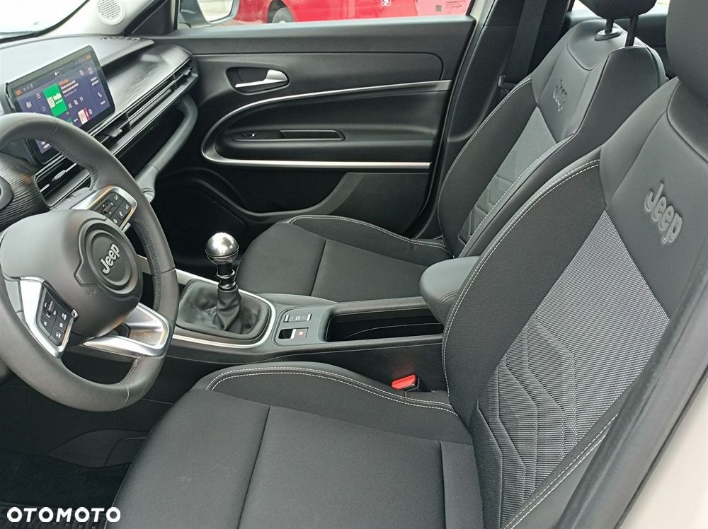 Jeep Avenger 1.2 GSE T3 Longitude FWD - 5