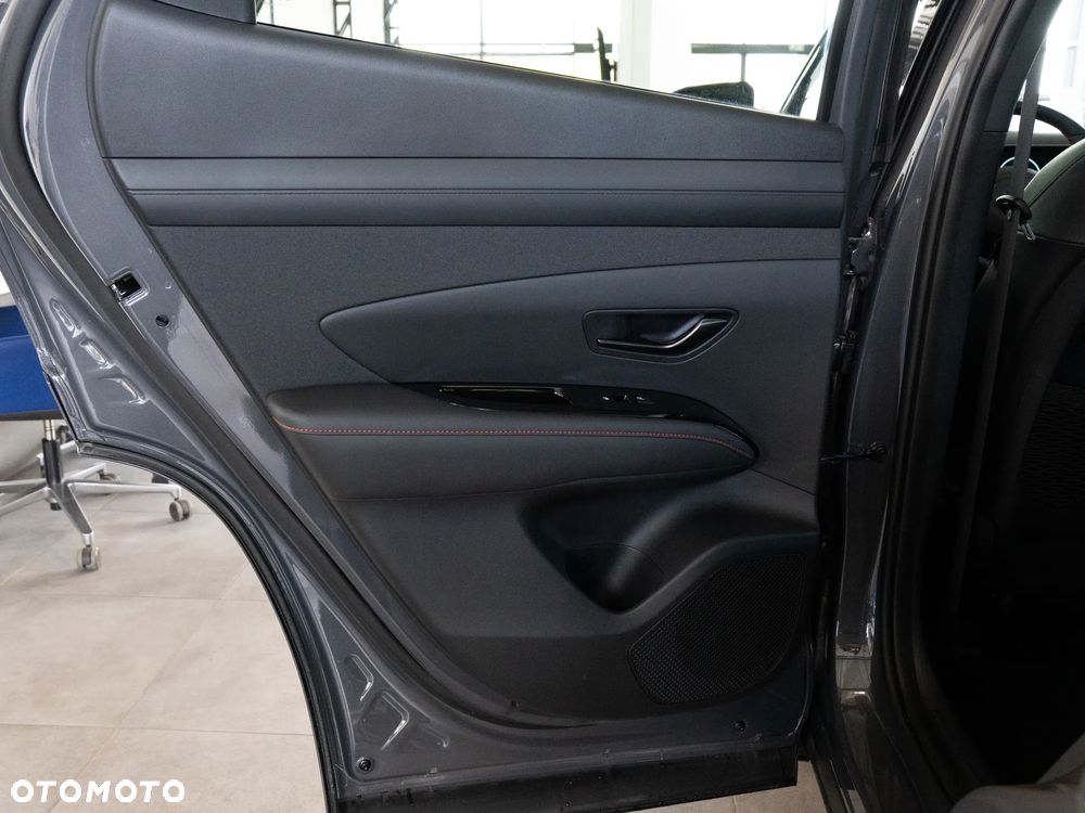 Hyundai Tucson 1.6 T-GDi N-Line 2WD DCT - 36