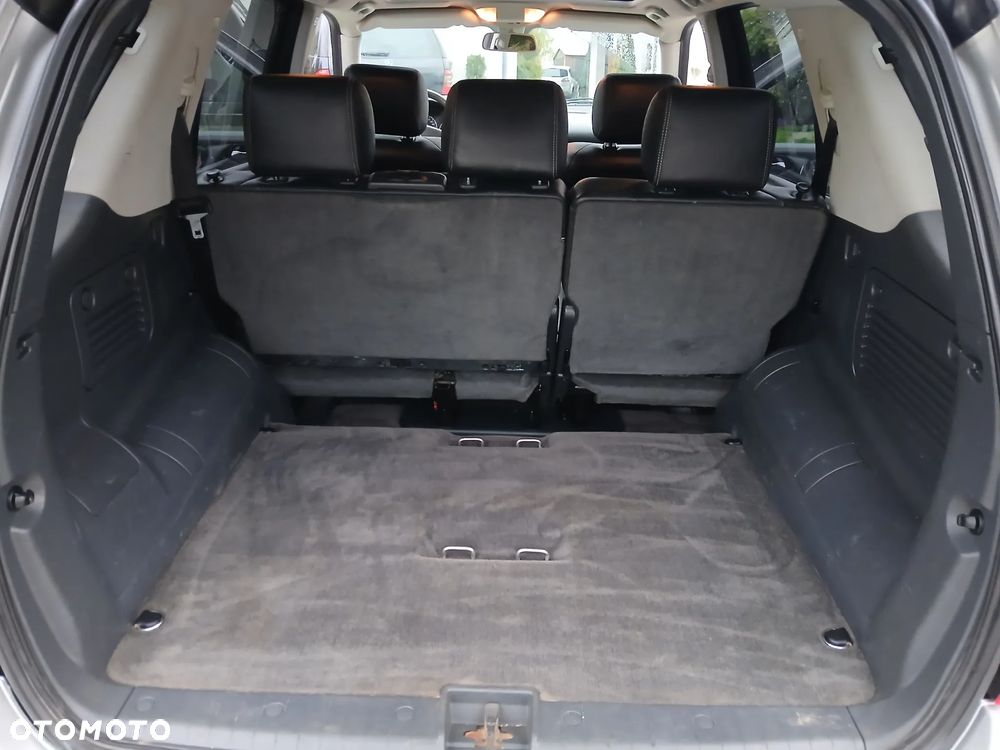 Mercedes-Benz ML - 12