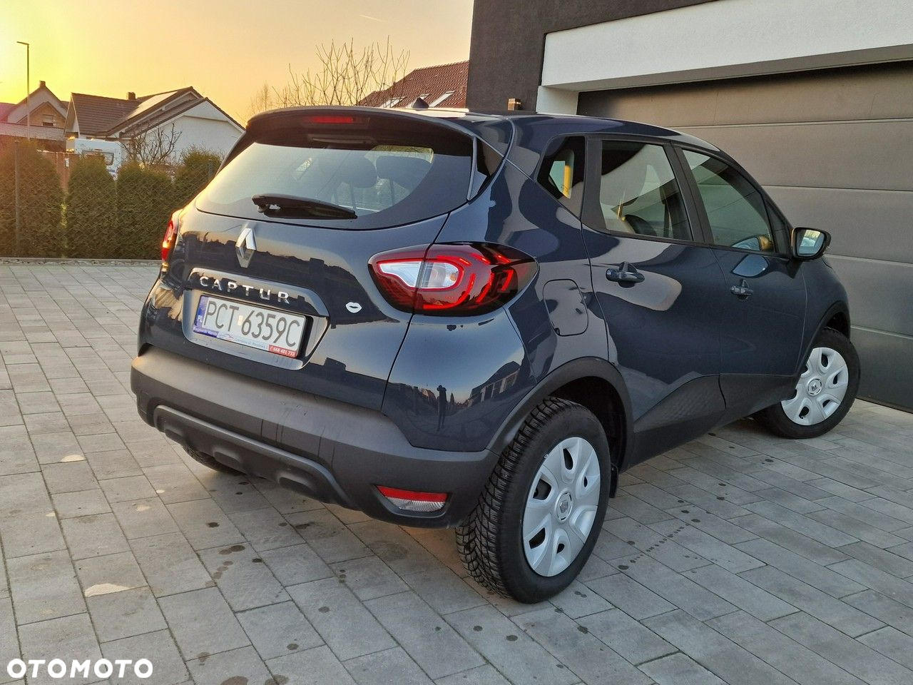 Renault Captur - 18