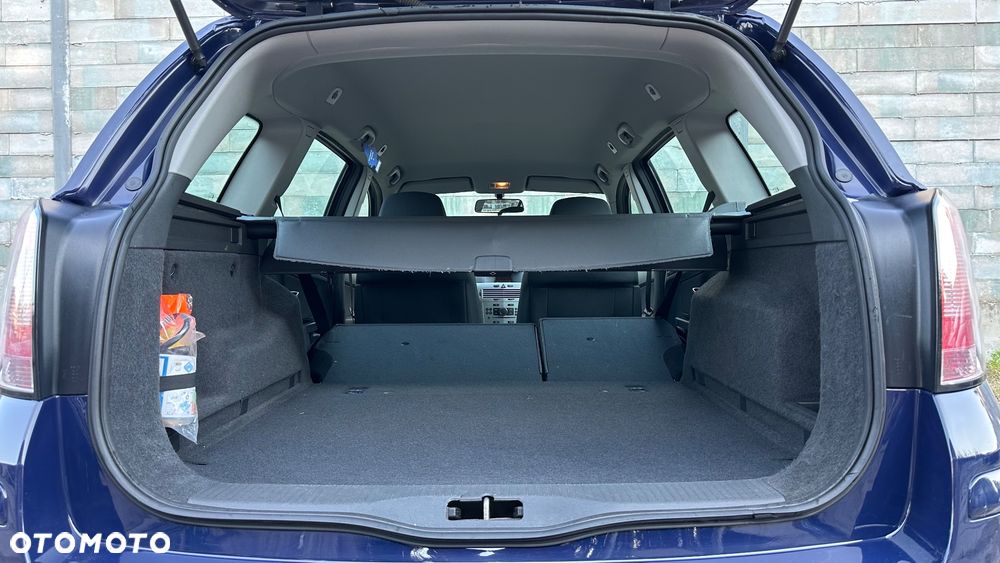 Opel Astra 1.4 Selection - 38