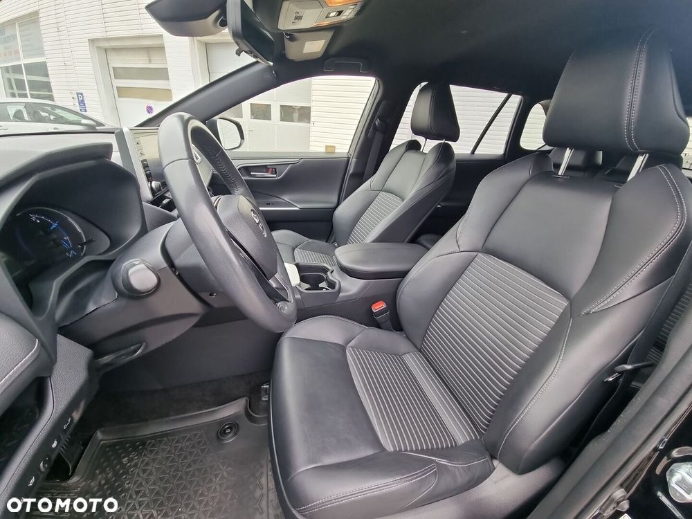 Toyota RAV4 2.5 Hybrid Black Edition by JBL 4x4 - 16