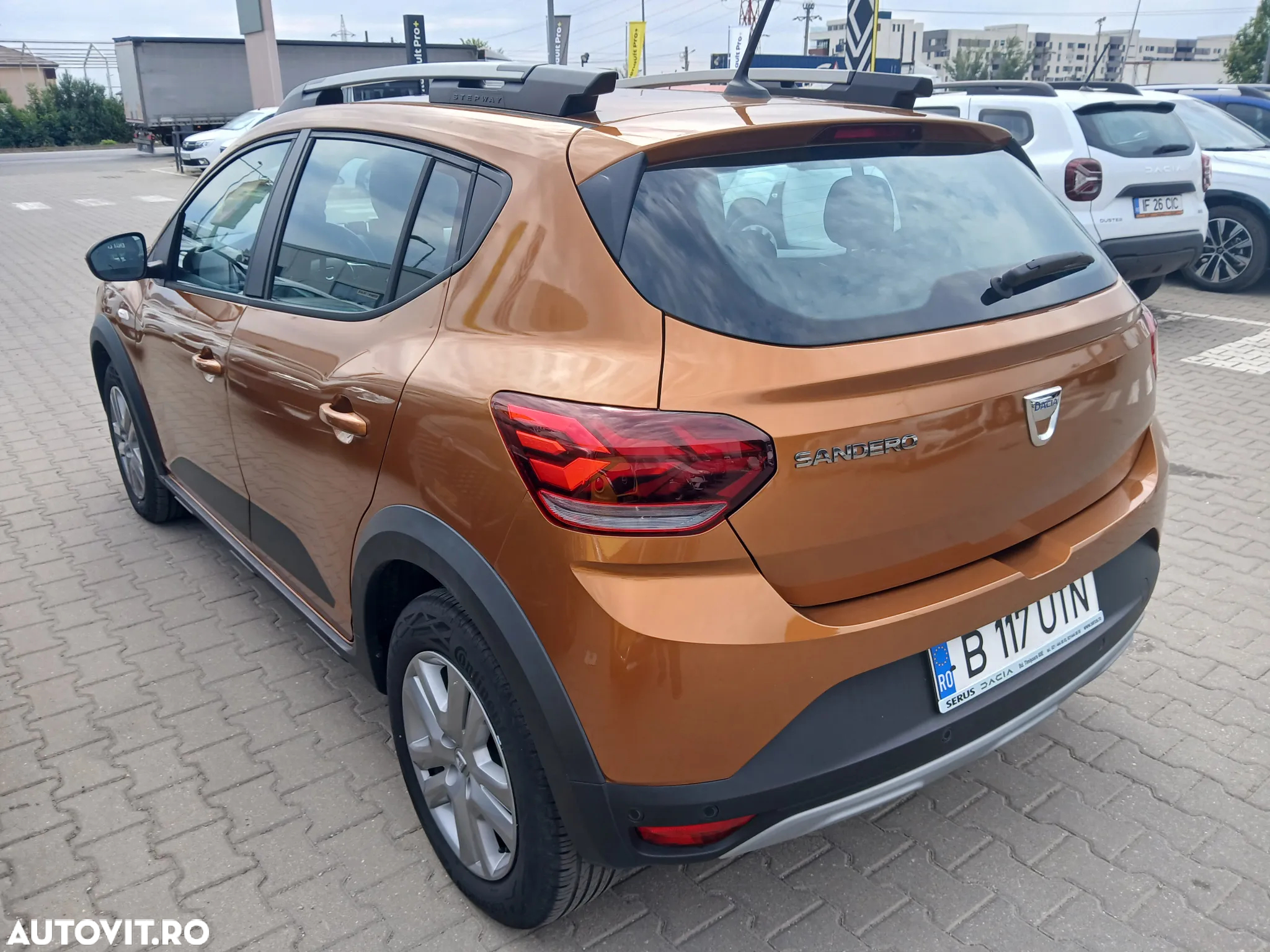 Dacia Sandero Stepway TCe 90 MT6 Comfort - 4
