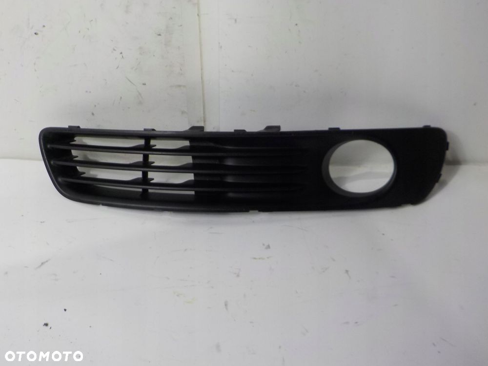 SUBARU LEGACY IV KRATKA ZDERZAKA HALOGENU LEWA 57731AG630