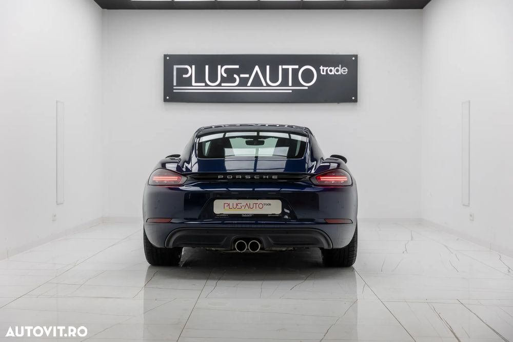 Porsche Cayman PDK - 11