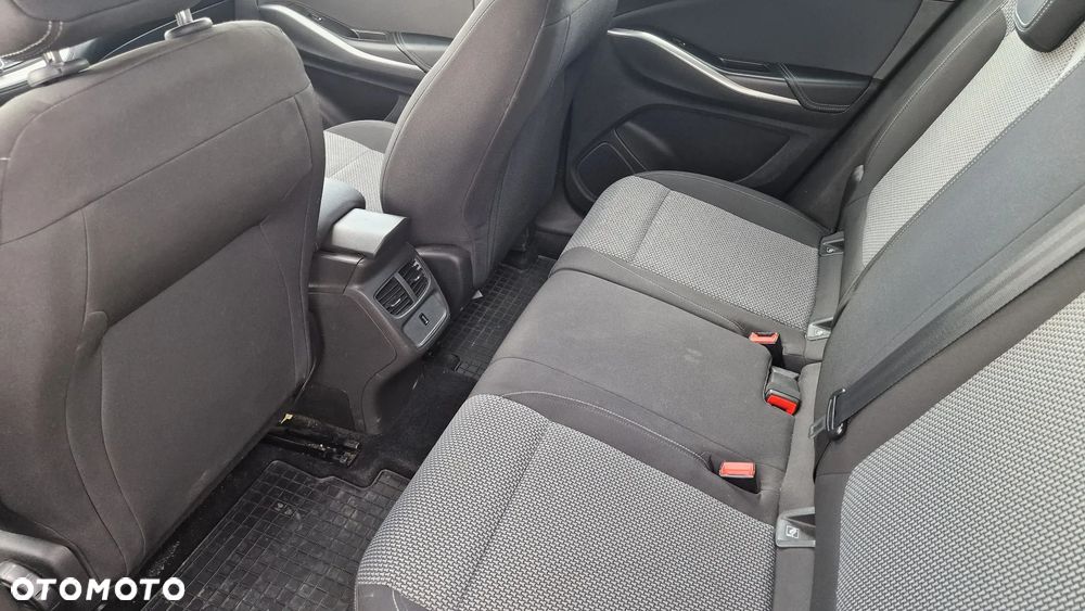 Opel Grandland X 1.6 D Start/Stop INNOVATION - 12