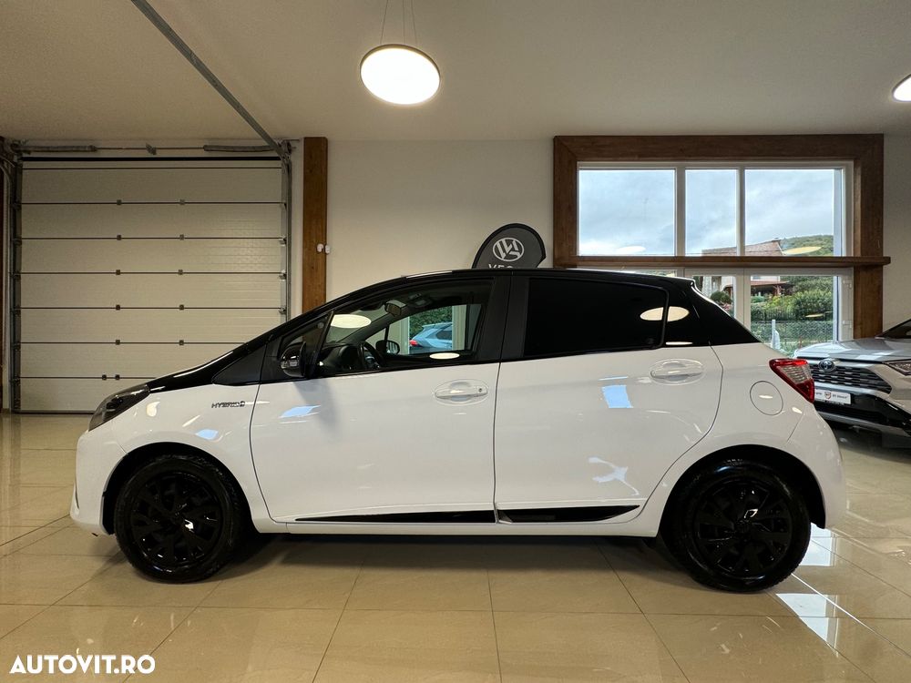 Toyota Yaris 1.5 VVT-i HSD Bi-Tone G&B - 5