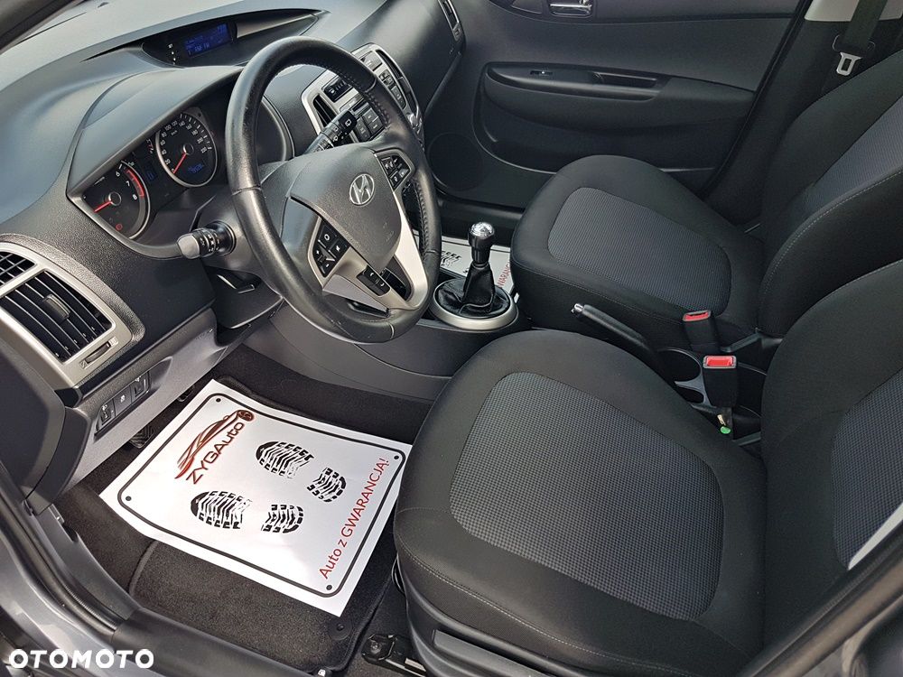 Hyundai i20 1.25 Style - 12