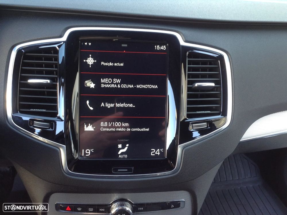 Volvo XC 90 2.0 D4 R-Design - 23