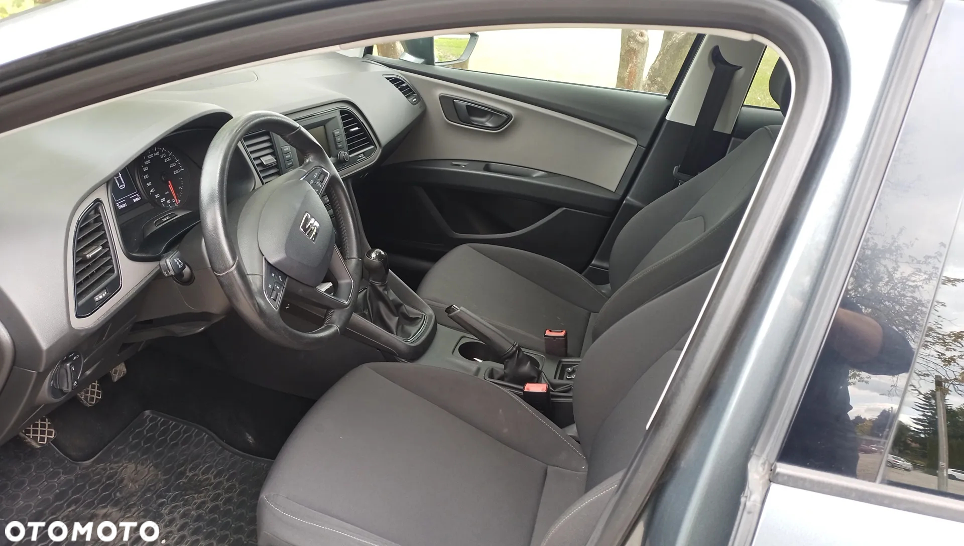 Seat Leon 1.6 TDI Style S&S - 8