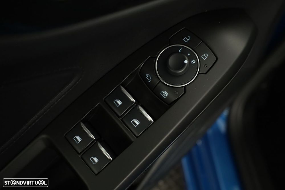 Ford Focus 1.0 EcoBoost MHEV ST-Line X - 20