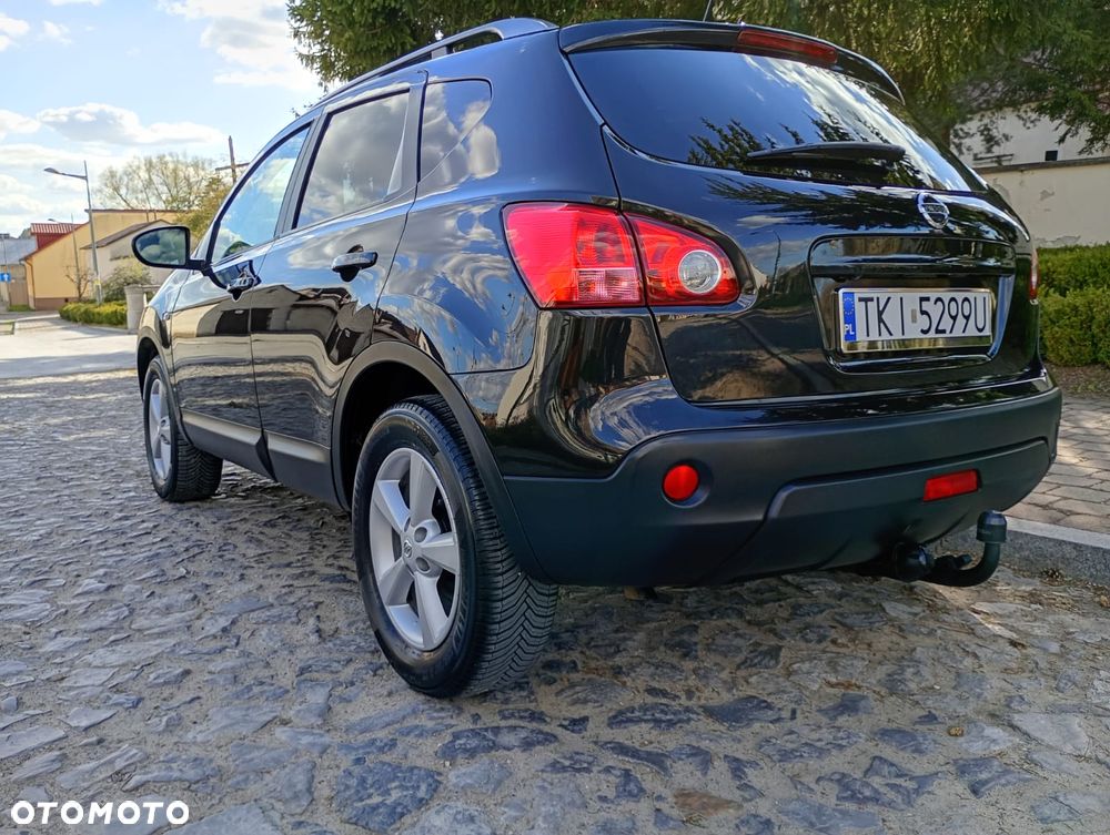 Nissan Qashqai 2.0 dCi 4 x 4 DPF tekna - 3