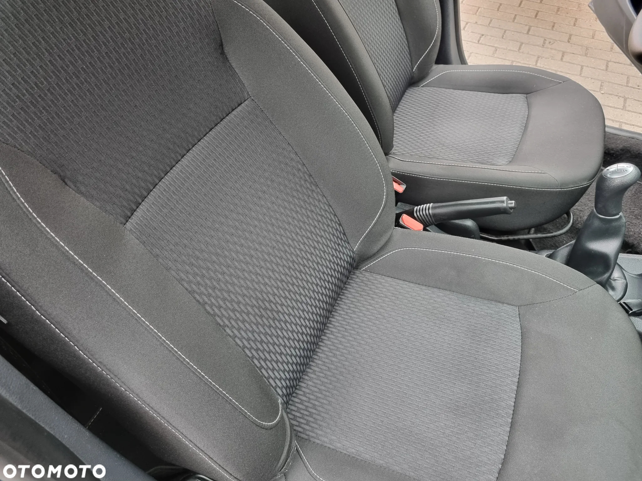 Dacia Logan MCV SCe 75 Laureate - 16