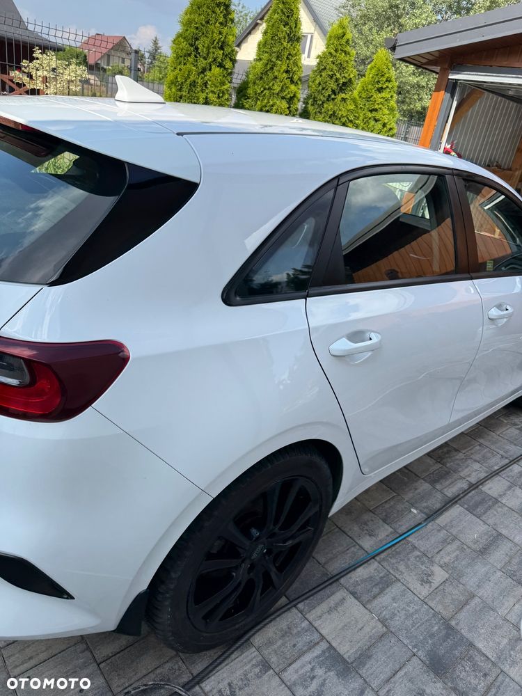 Kia Ceed 1.5 T-GDI Business Line - 9