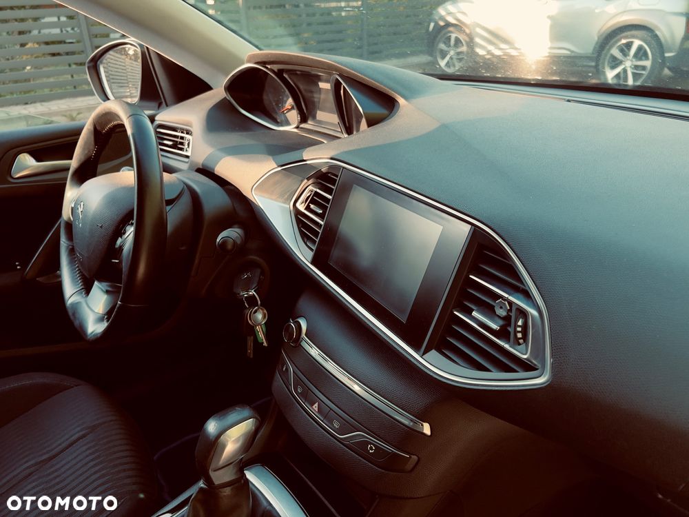 Peugeot 308 1.6 BlueHDi Business Line S&S - 9