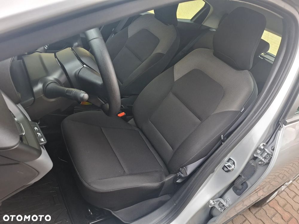 Renault Clio SCe 65 BUSINESS EDITION - 12