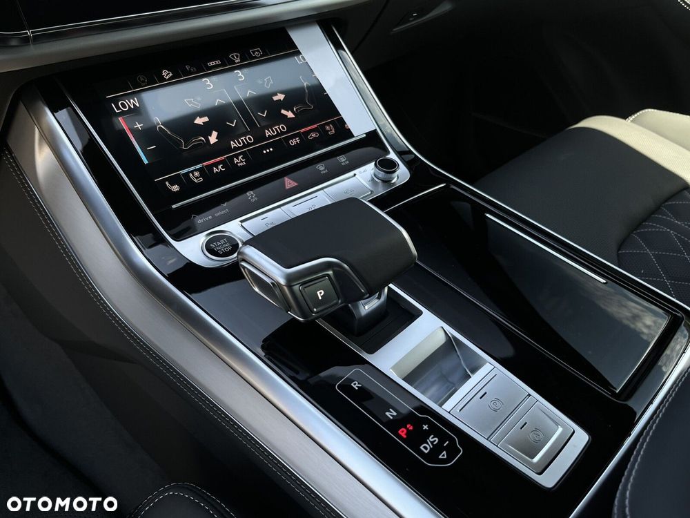 Audi Q7 - 30