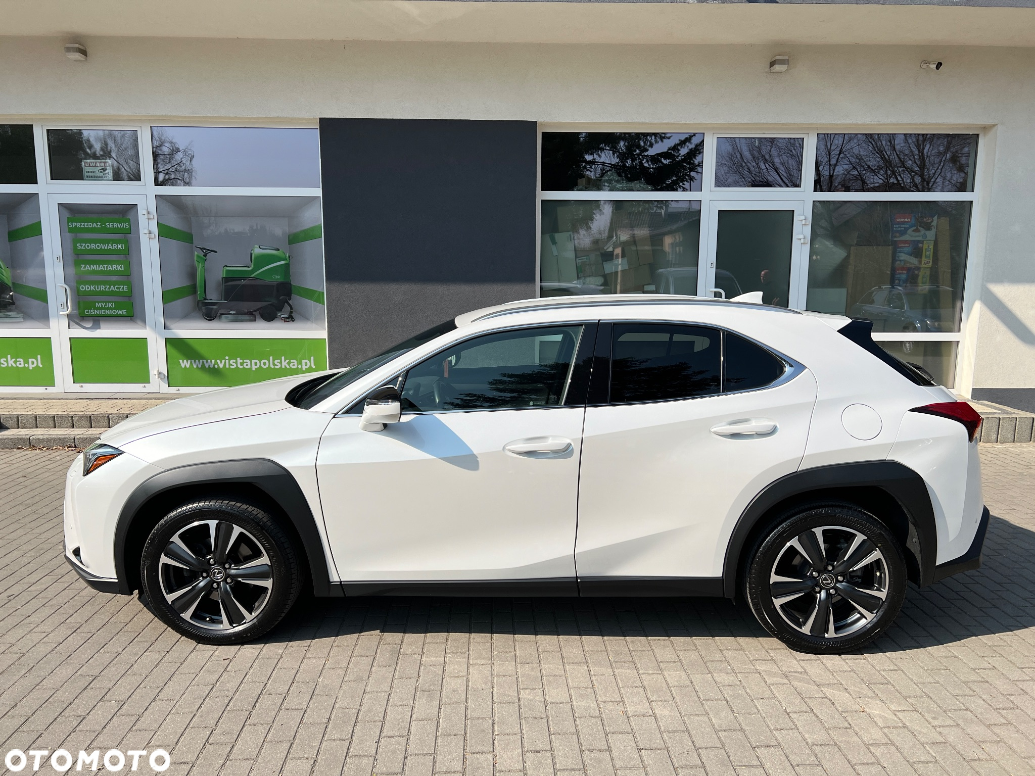 Lexus UX 200 GPF Pure 2WD - 12