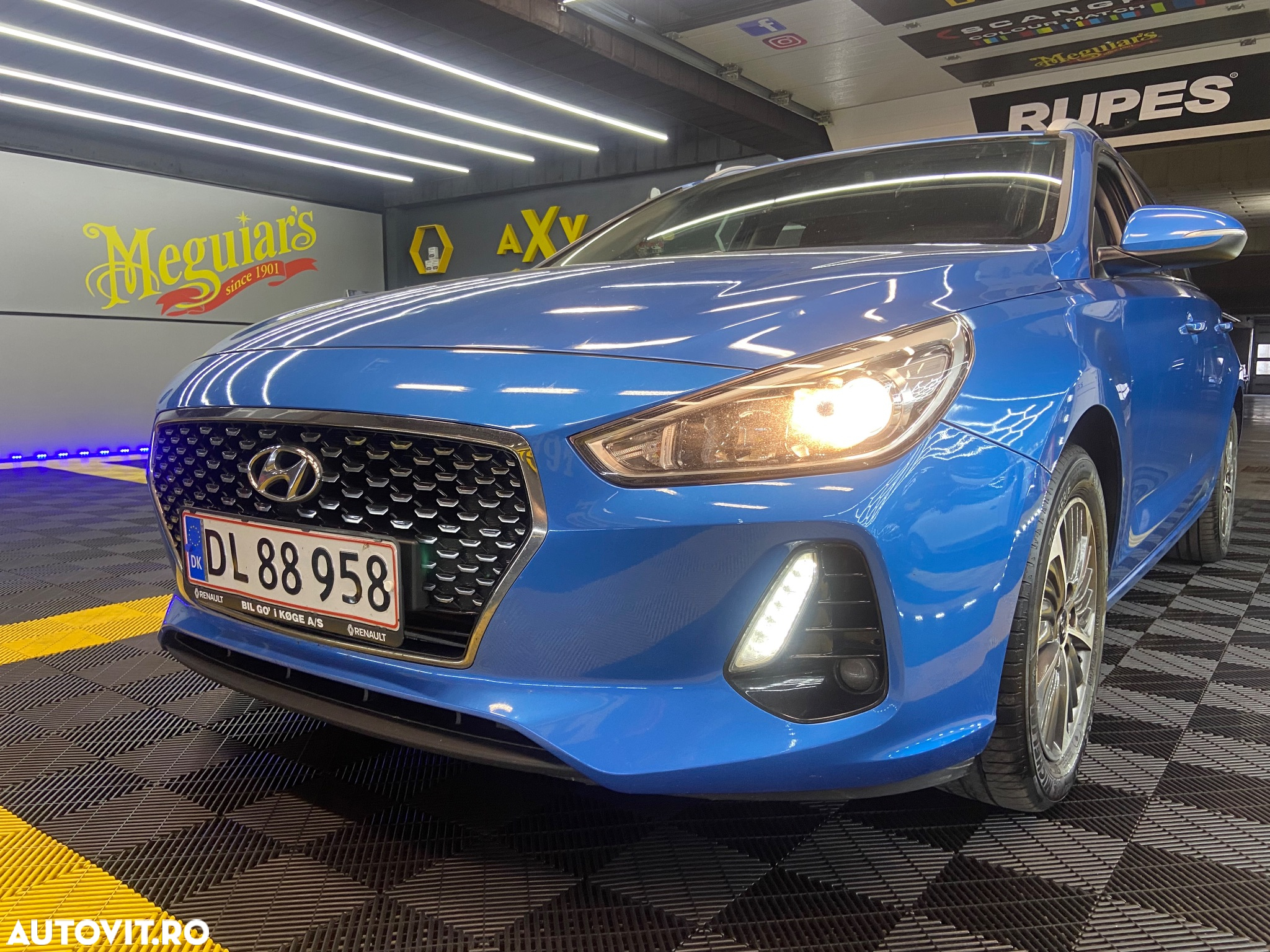 Hyundai i30 1.6 CRDI Premium - 2