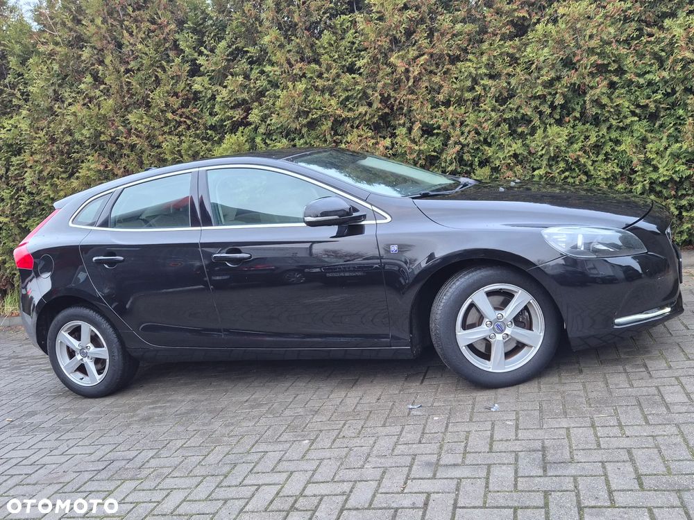 Volvo V40 D2 Drive-E Ocean Race - 16