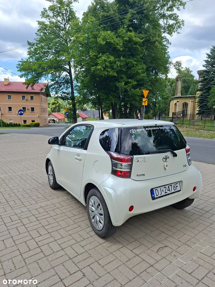 Toyota iQ 1.0 - 14