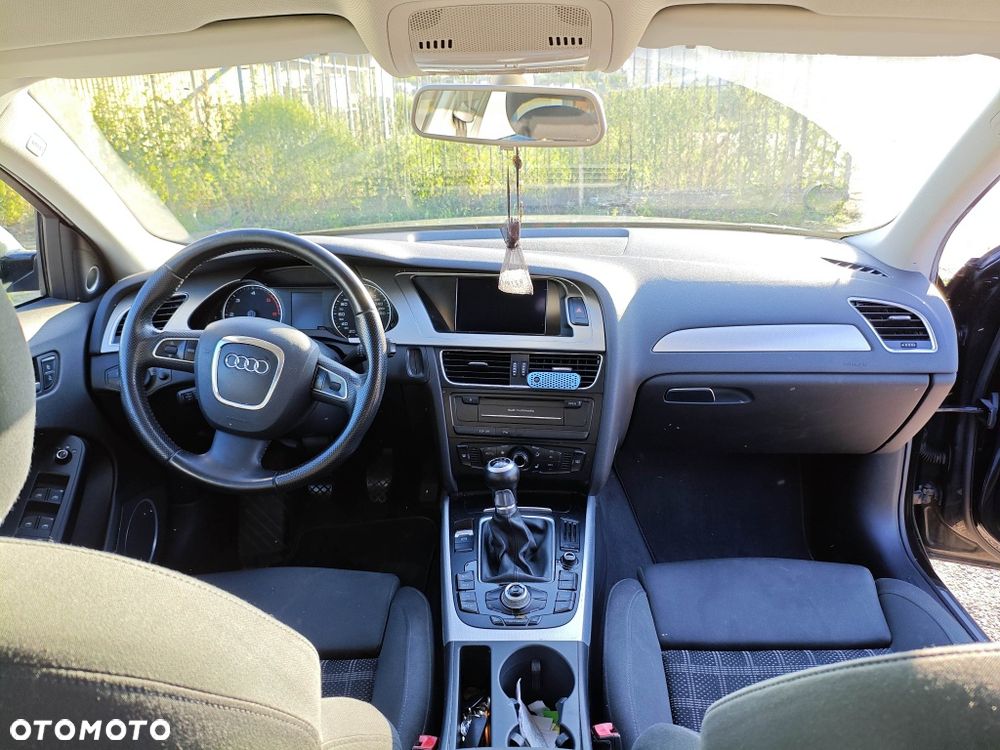 Audi A4 Avant - 7
