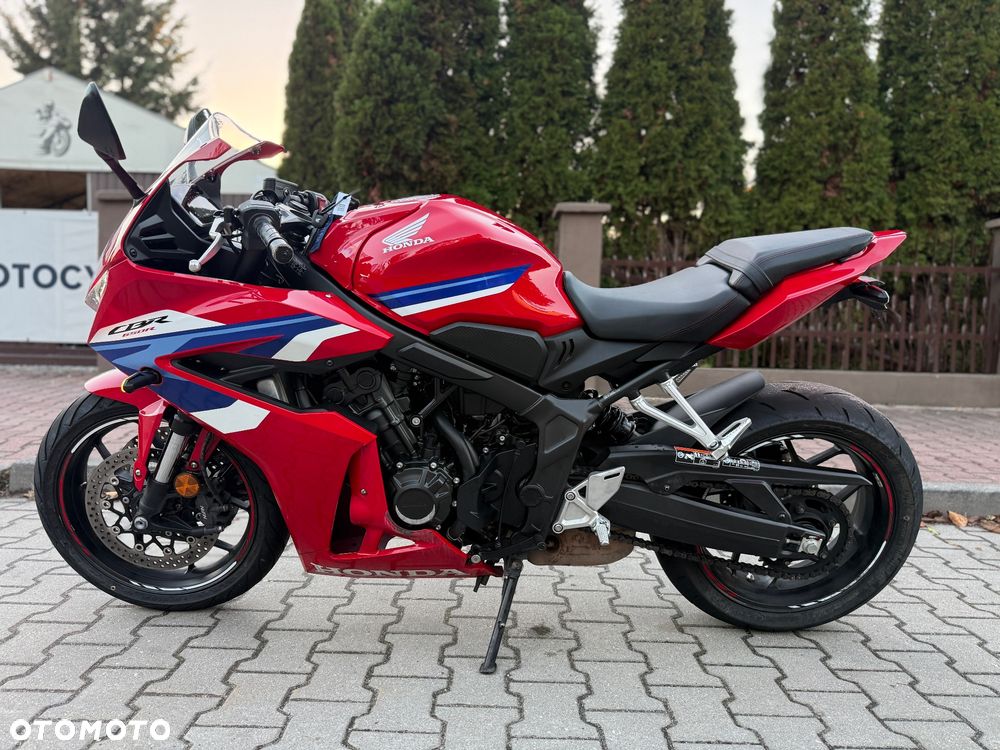 Honda CBR - 17