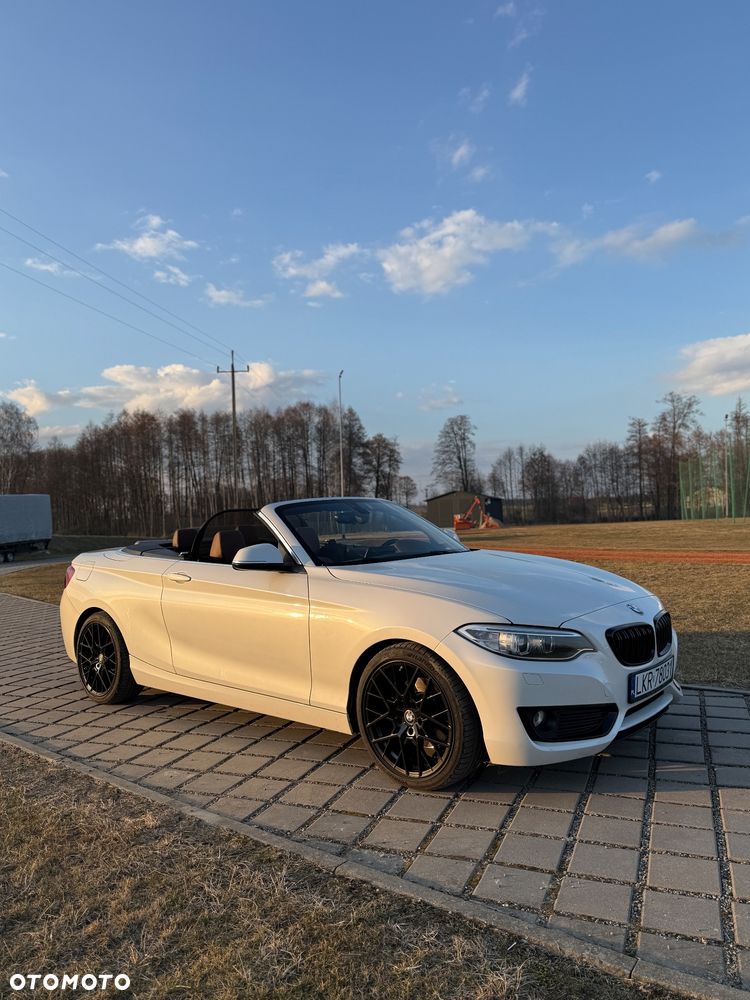 BMW Seria 2 220i - 5