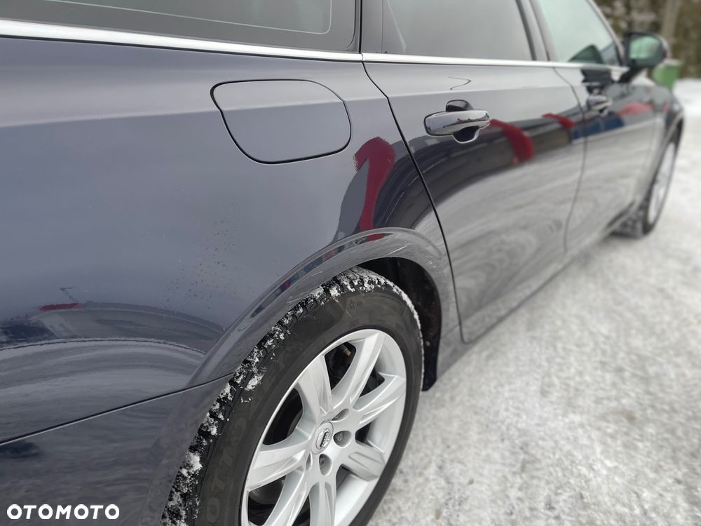 Volvo V90 D4 Momentum - 13