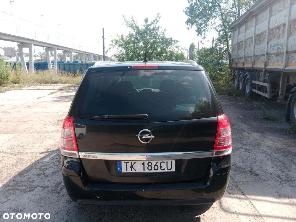 Opel Zafira 1.8 Family Plus - 18