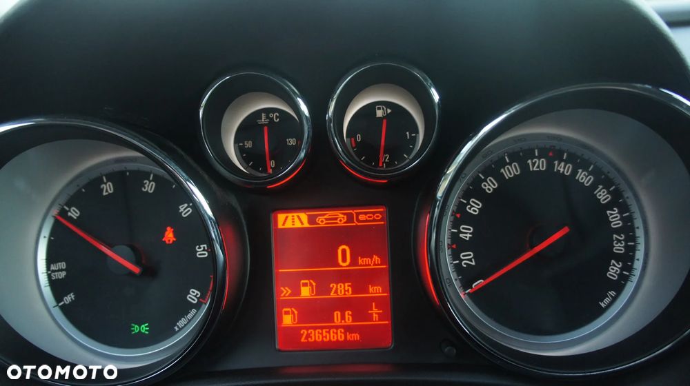 Opel Astra 2.0 CDTI ecoFLEX Start/Stop Exklusiv - 20