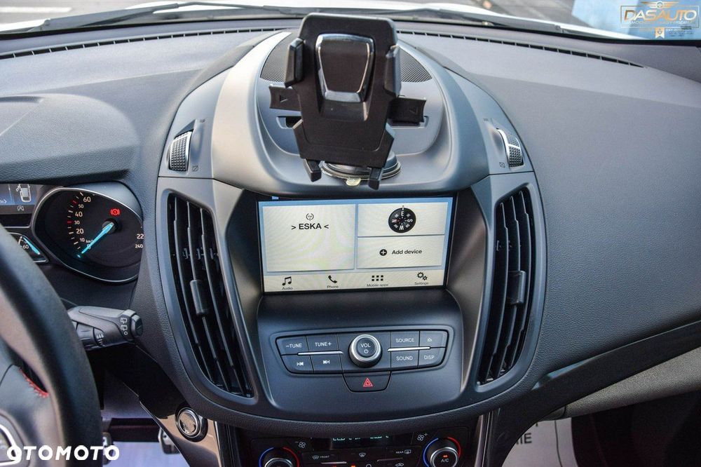 Ford Kuga - 23
