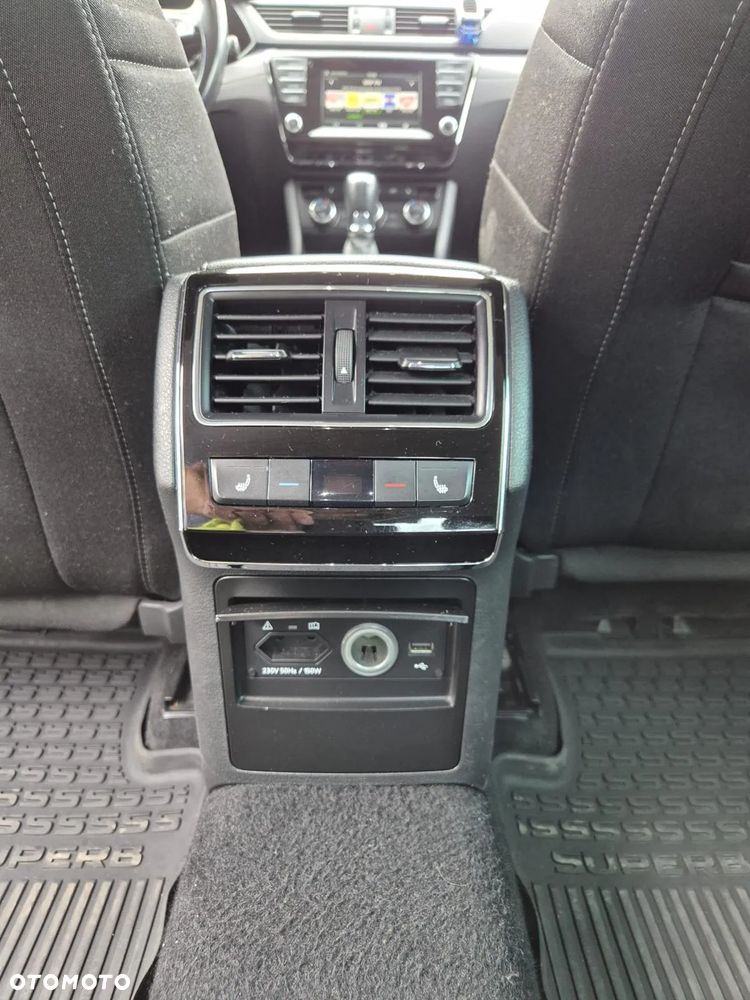 Skoda Superb 1.8 TSI Style DSG - 14