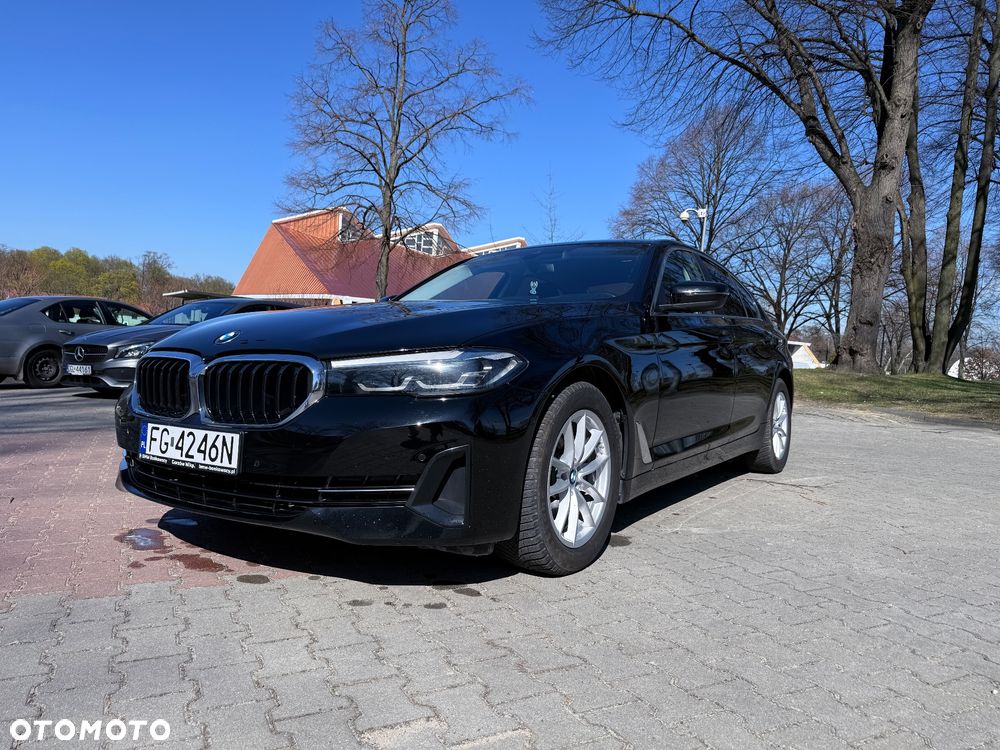 BMW Seria 5 518d - 1