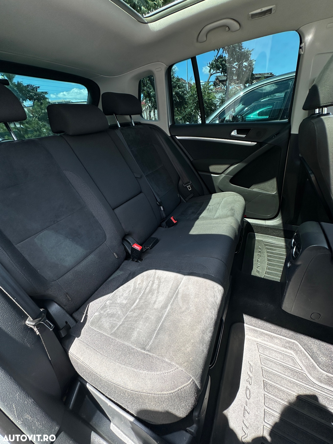 Volkswagen Tiguan 2.0 TDI 4Motion DSG Sport & Style - 20