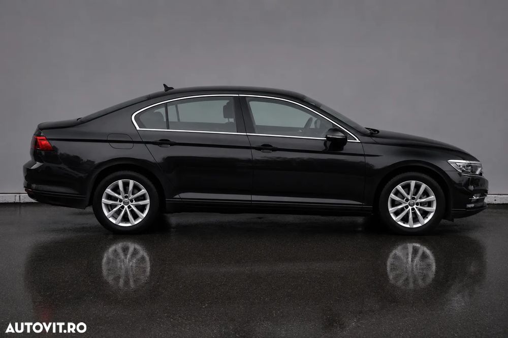Volkswagen Passat 2.0 TDI DSG Comfortline - 9